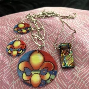 Colorful Pendant and Necklace Set